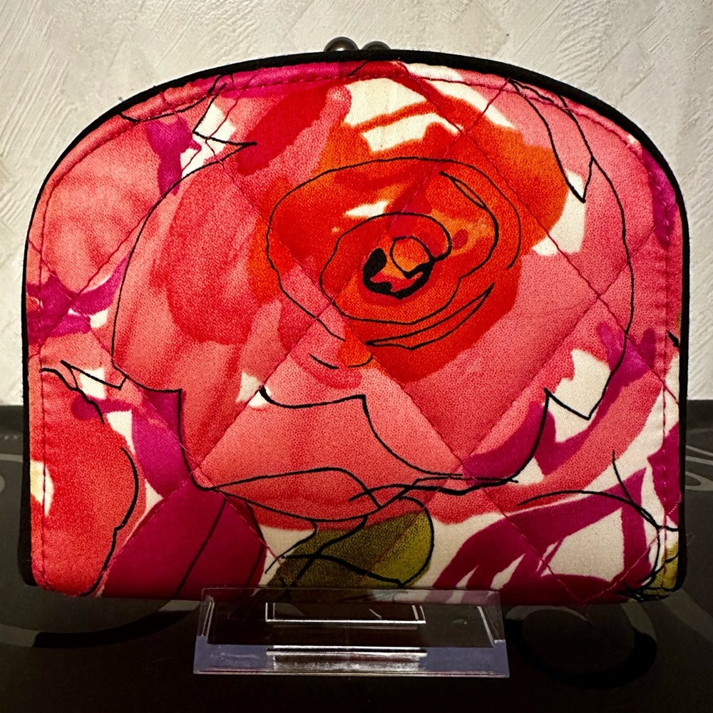 Vera Bradley Rose Harriet Kisslock Wallet.